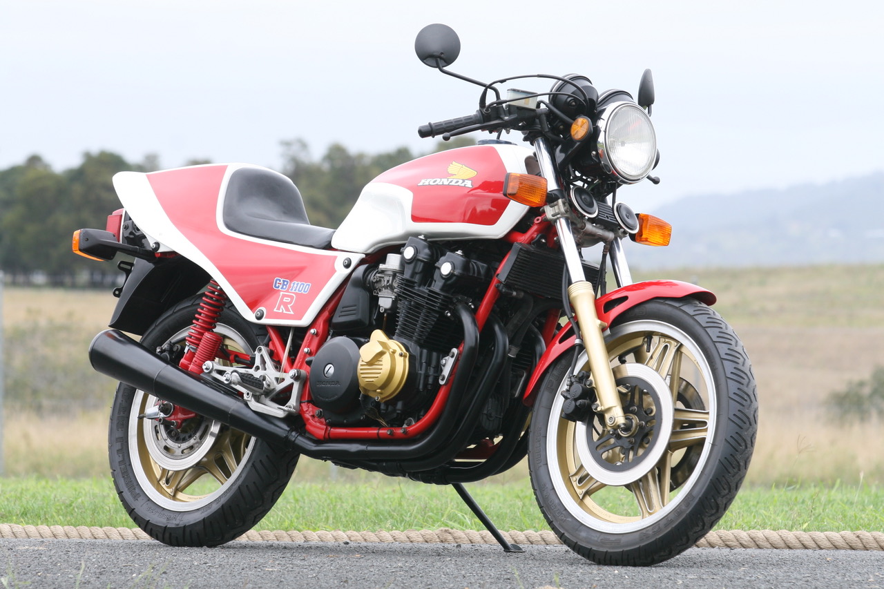 Honda CB1100R